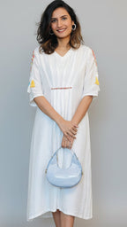CHARMING WHITE DRESS R.A.M.P