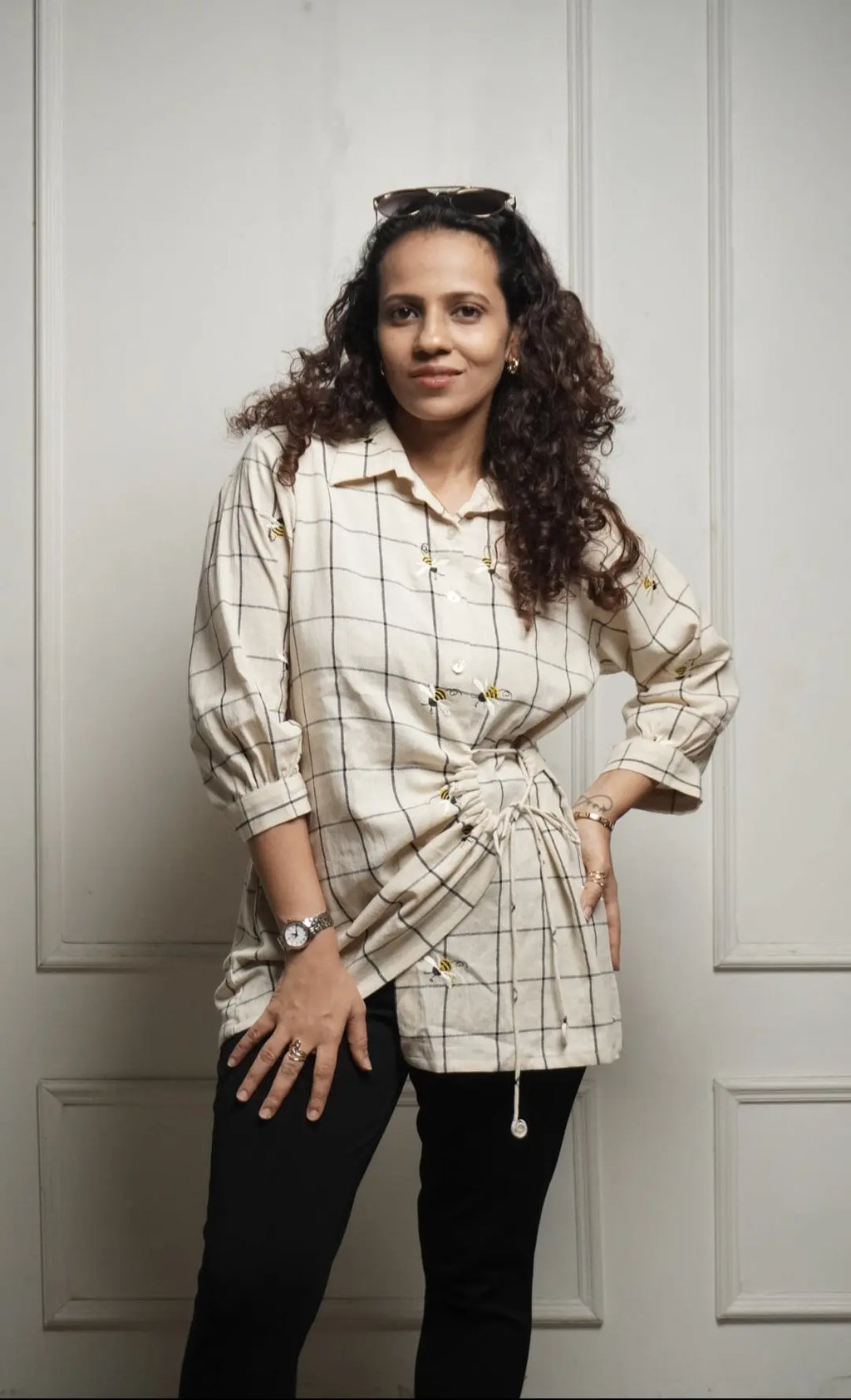 QUEEN BEE TIE UP SHIRT R.A.M.P