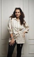 QUEEN BEE TIE UP SHIRT R.A.M.P